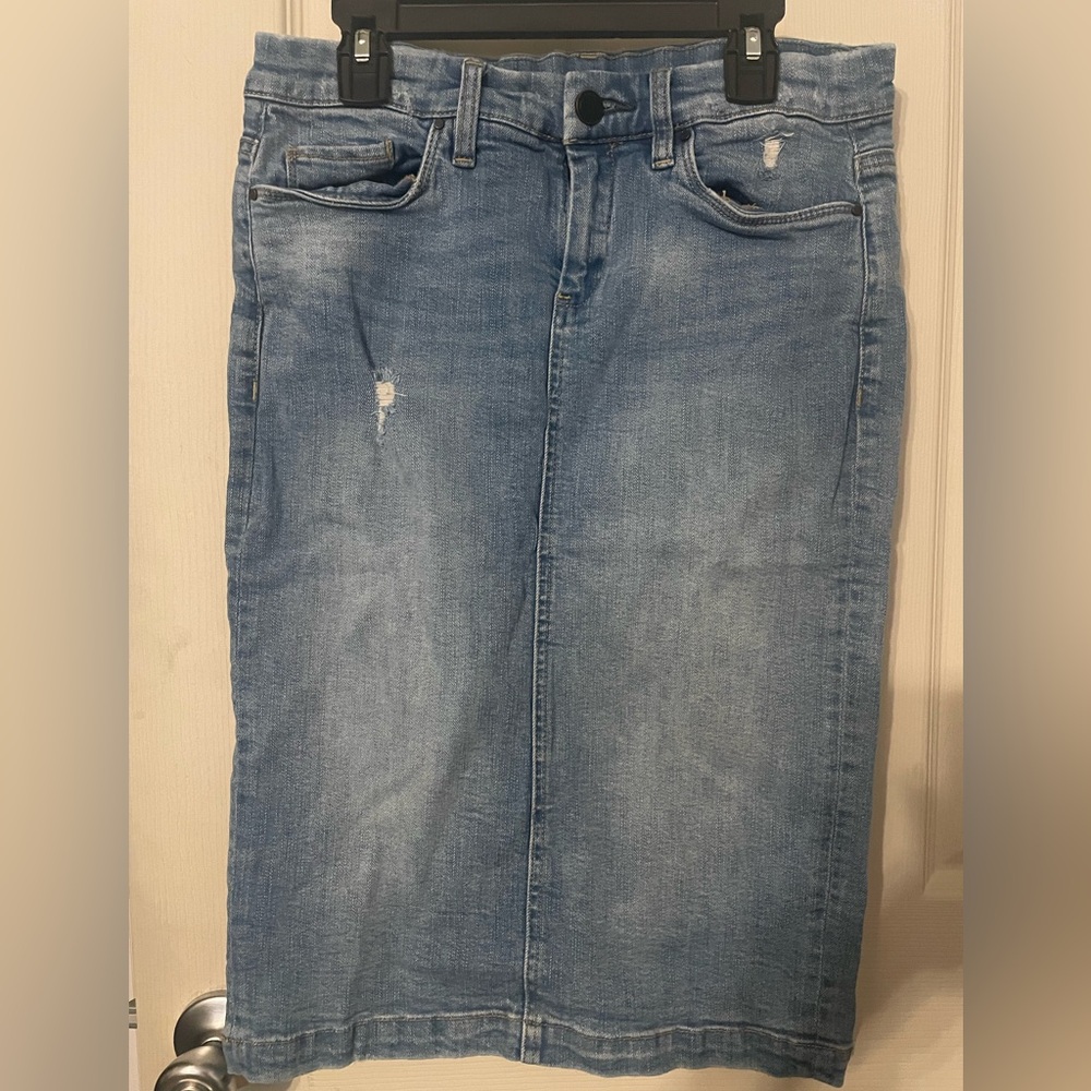 Blank NY - Distressed look Denim Skirt